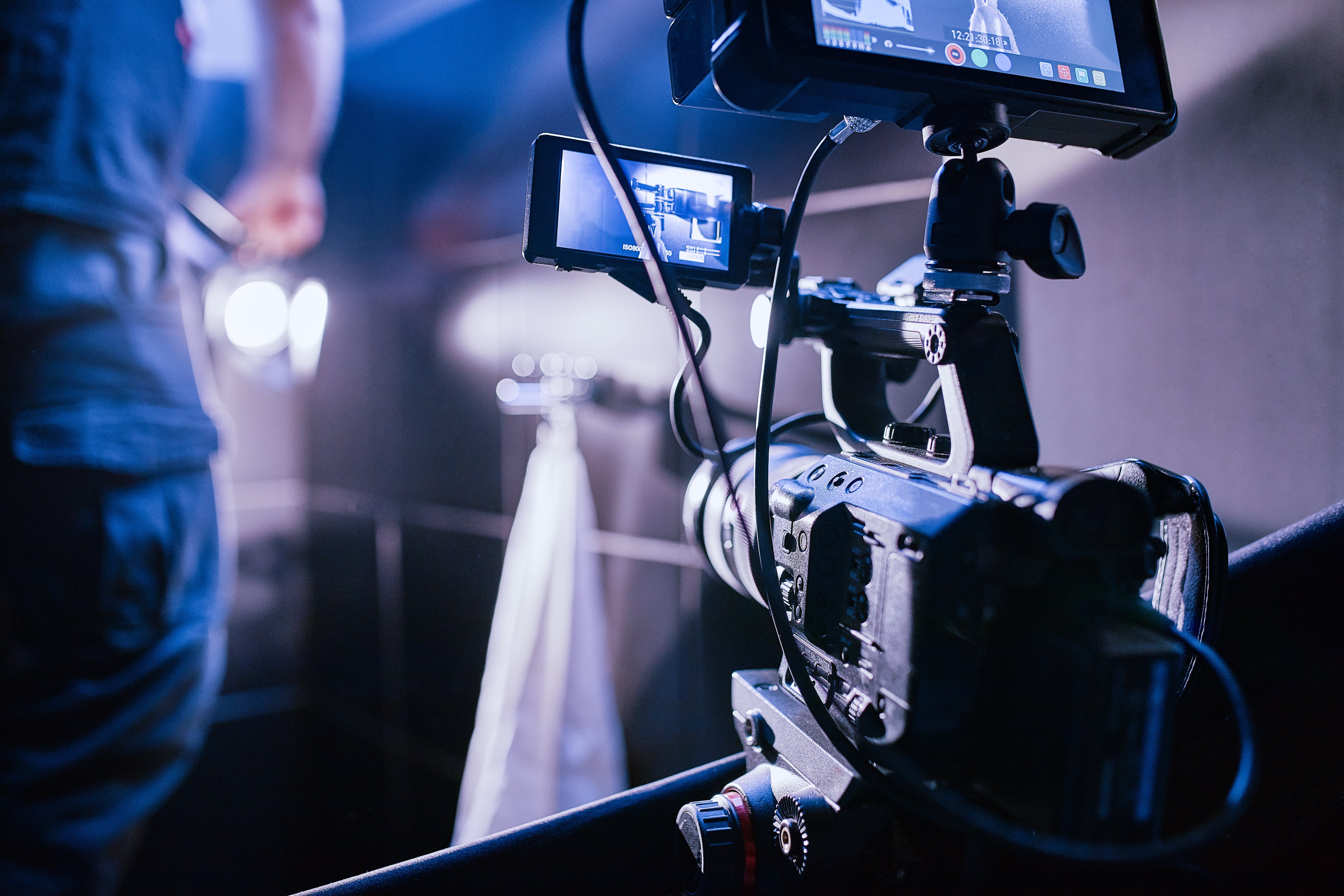 scenes-filming-films-video-products-film-crew-film-crew-set-pavilion-film-studio